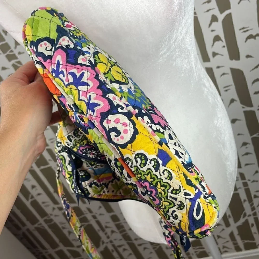 Vera Bradley brand vera